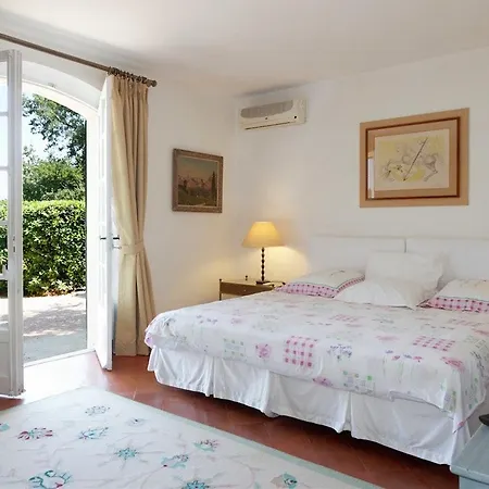 La Sainte-anne * Saint-Tropez